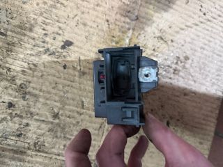 bontott VW PASSAT B6 Gyújtáskapcsoló