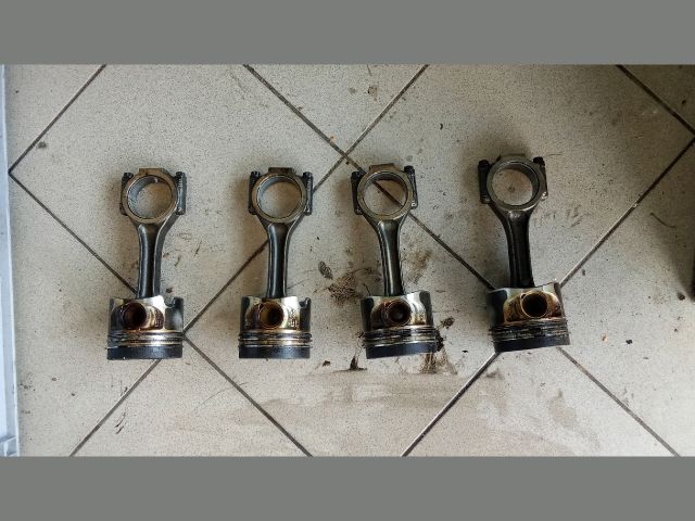 bontott VW PASSAT B6 Hajtókar