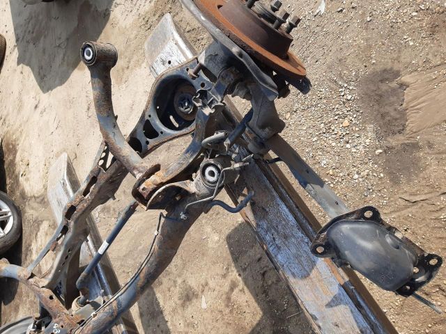 bontott VW PASSAT B6 Hátsó Híd (Tárcsafékes)