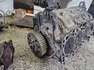 bontott VW PASSAT B6 Hengerfej