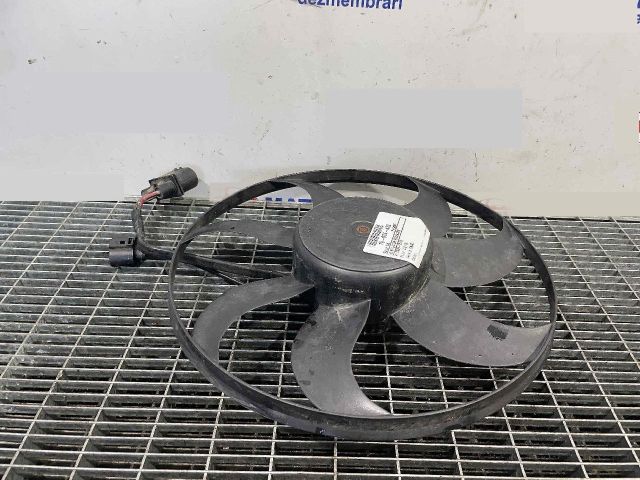 bontott VW PASSAT B6 Hűtőventilátor