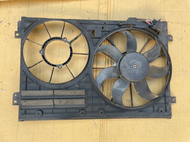 bontott VW PASSAT B6 Hűtőventilátor