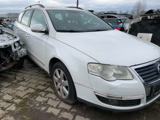 bontott VW PASSAT B6 Jobb első Csonkállvány Kerékaggyal