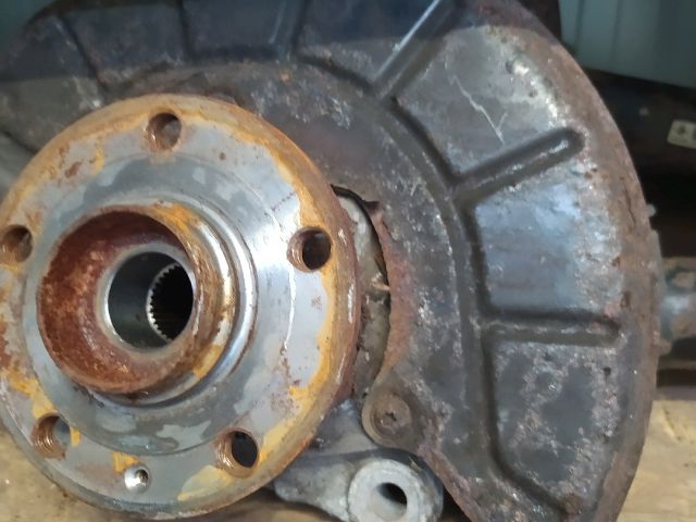 bontott VW PASSAT B6 Jobb első Gólyaláb (Lengécsillapító, Rugó)