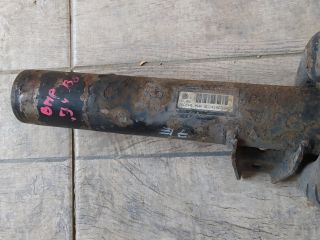 bontott VW PASSAT B6 Jobb első Gólyaláb (Lengécsillapító, Rugó)