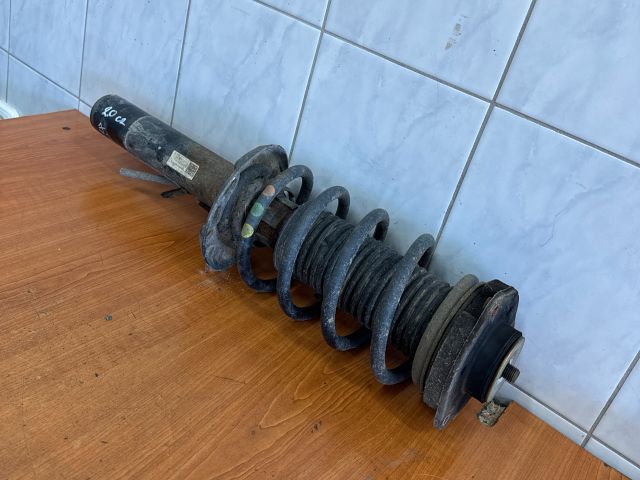 bontott VW PASSAT B6 Jobb első Gólyaláb (Lengécsillapító, Rugó)