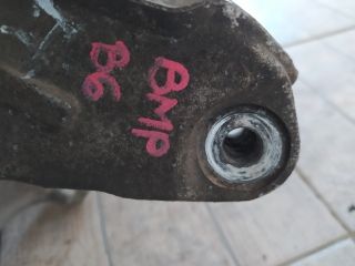 bontott VW PASSAT B6 Jobb első Kerékagy