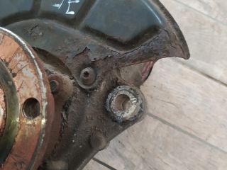 bontott VW PASSAT B6 Jobb első Kerékagy