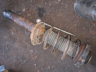 bontott VW PASSAT B6 Jobb első Lengéscsillapító