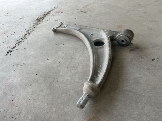 bontott VW PASSAT B6 Jobb első Lengőkar