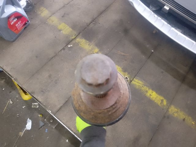 bontott VW PASSAT B6 Jobb Féltengely