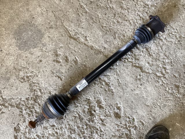 bontott VW PASSAT B6 Jobb Féltengely