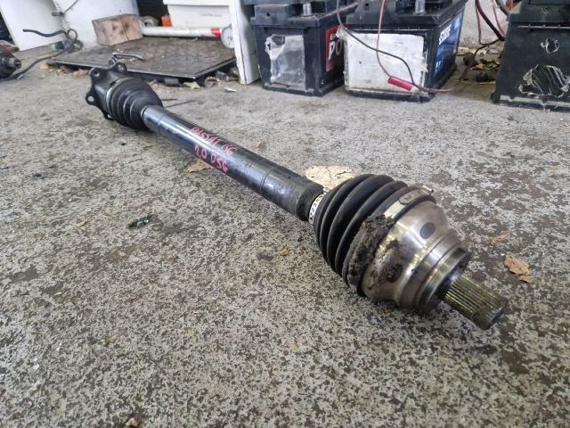 bontott VW PASSAT B6 Jobb Féltengely