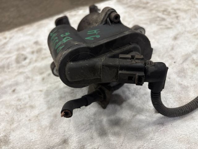 bontott VW PASSAT B6 Jobb hátsó Féknyereg Munkahengerrel