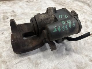 bontott VW PASSAT B6 Jobb hátsó Féknyereg Munkahengerrel