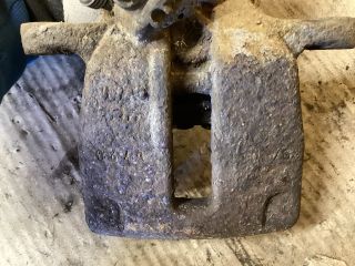 bontott VW PASSAT B6 Jobb hátsó Féknyereg Munkahengerrel