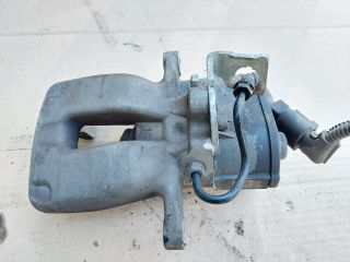 bontott VW PASSAT B6 Jobb hátsó Féknyereg Munkahengerrel