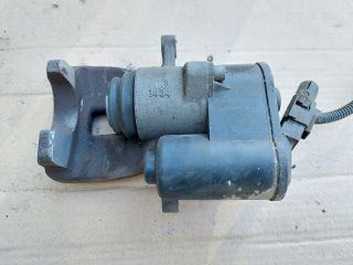 bontott VW PASSAT B6 Jobb hátsó Féknyereg Munkahengerrel