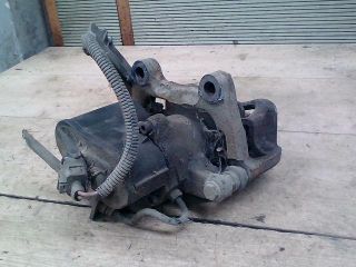 bontott VW PASSAT B6 Jobb hátsó Féknyereg Munkahengerrel