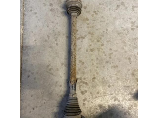 bontott VW PASSAT B6 Jobb hátsó Féltengely