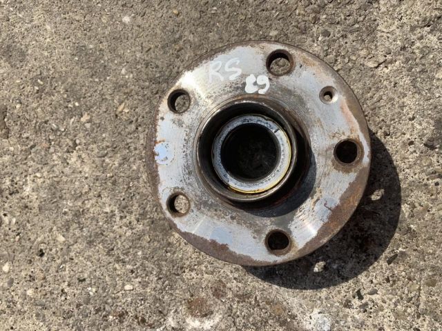 bontott VW PASSAT B6 Jobb hátsó Kerékagy