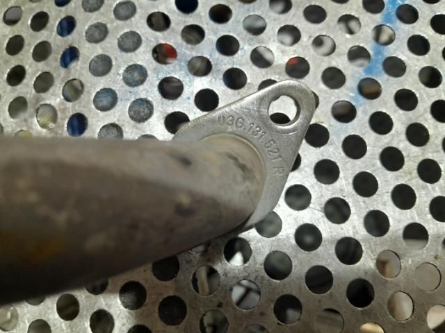 bontott VW PASSAT B6 Kartergázcső