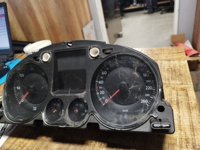 bontott VW PASSAT B6 Kilométeróra