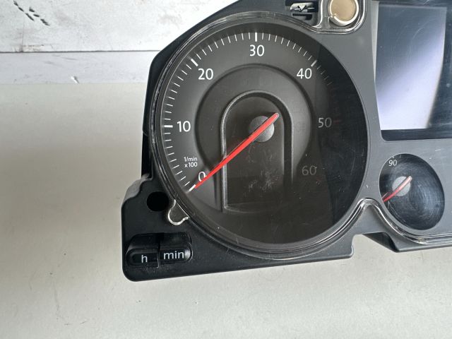 bontott VW PASSAT B6 Kilométeróra