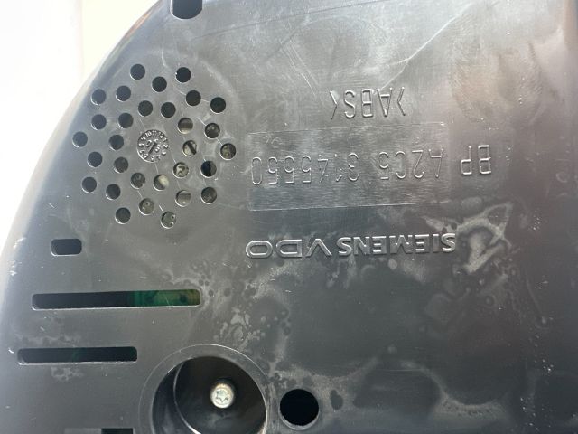 bontott VW PASSAT B6 Kilométeróra