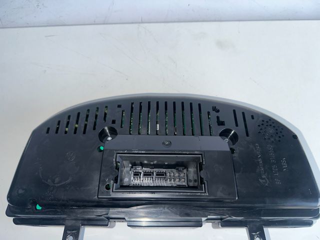 bontott VW PASSAT B6 Kilométeróra