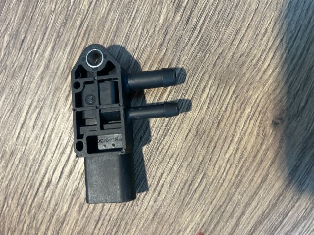 bontott VW PASSAT B6 Kipufogó Nyomásérzékelő