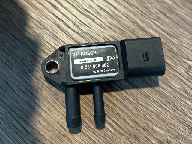 bontott VW PASSAT B6 Kipufogó Nyomásérzékelő