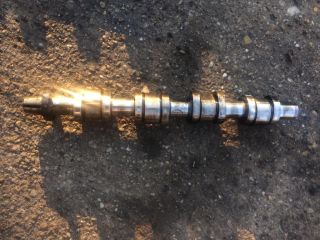 bontott VW PASSAT B6 Kipufogó Vezérműtengely