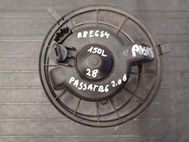 bontott VW PASSAT B6 Klímahűtő Ventilátor