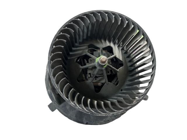 bontott VW PASSAT B6 Klímahűtő Ventilátor