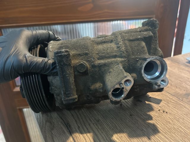 bontott VW PASSAT B6 Klímakompresszor