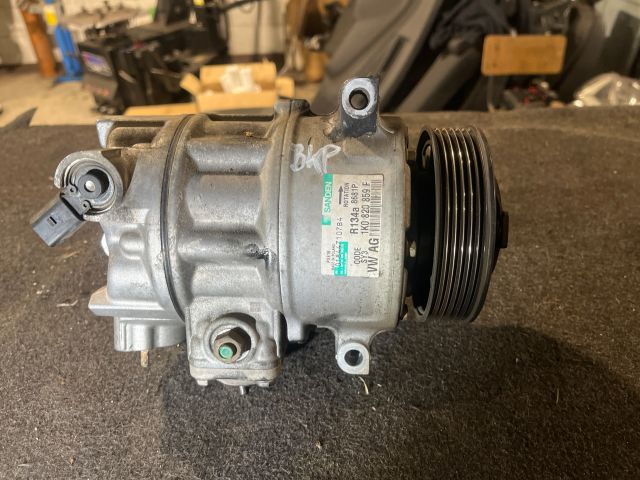 bontott VW PASSAT B6 Klímakompresszor