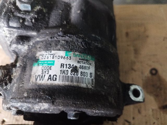 bontott VW PASSAT B6 Klímakompresszor