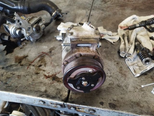 bontott VW PASSAT B6 Klímakompresszor