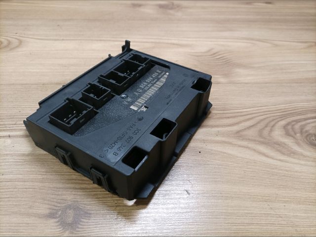 bontott VW PASSAT B6 Komfort Elektronika