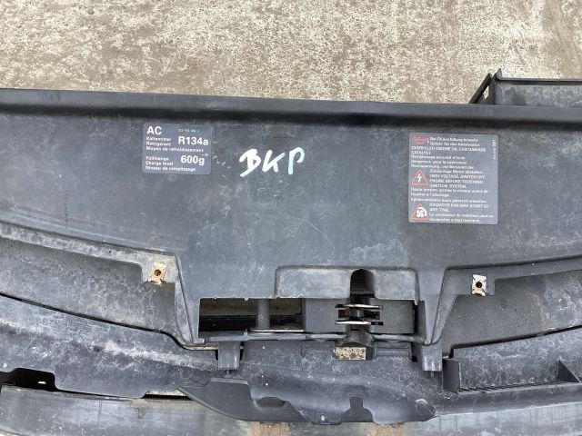 bontott VW PASSAT B6 Komplett Homlokfal (Részeivel)