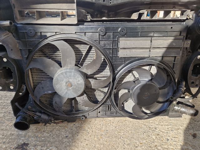 bontott VW PASSAT B6 Komplett Homlokfal (Részeivel)