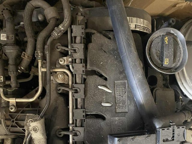 bontott VW PASSAT B6 Komplett Motor (Segédberendezésekkel)
