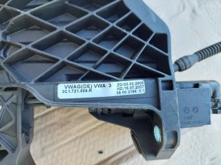 bontott VW PASSAT B6 Kuplung Pedál