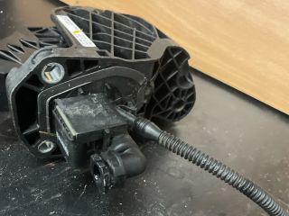 bontott VW PASSAT B6 Kuplung Pedál