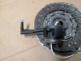 bontott VW PASSAT B6 Kuplung Szett (Szerkezet, Tárcsa)