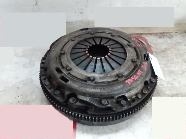 bontott VW PASSAT B6 Kuplung Szett (Szerkezet, Tárcsa)