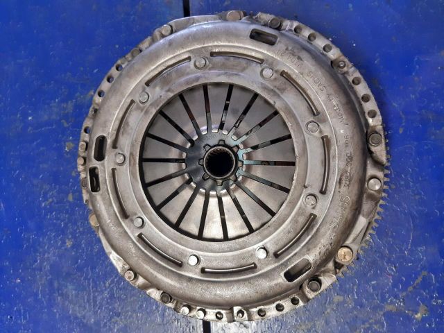 bontott VW PASSAT B6 Kuplung Szett (Szerkezet, Tárcsa)