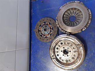bontott VW PASSAT B6 Kuplung Szett (Szerkezet, Tárcsa)