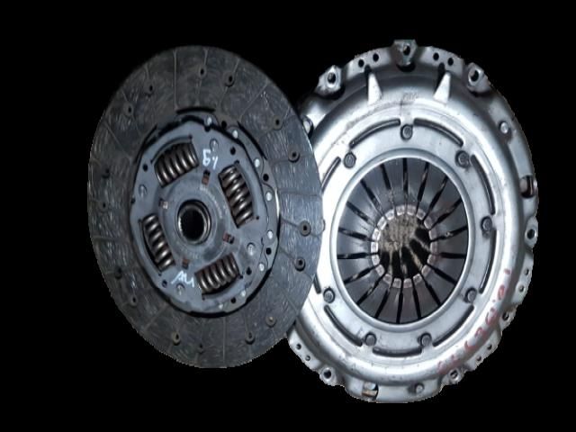 bontott VW PASSAT B6 Kuplung Szett (Szerkezet, Tárcsa)